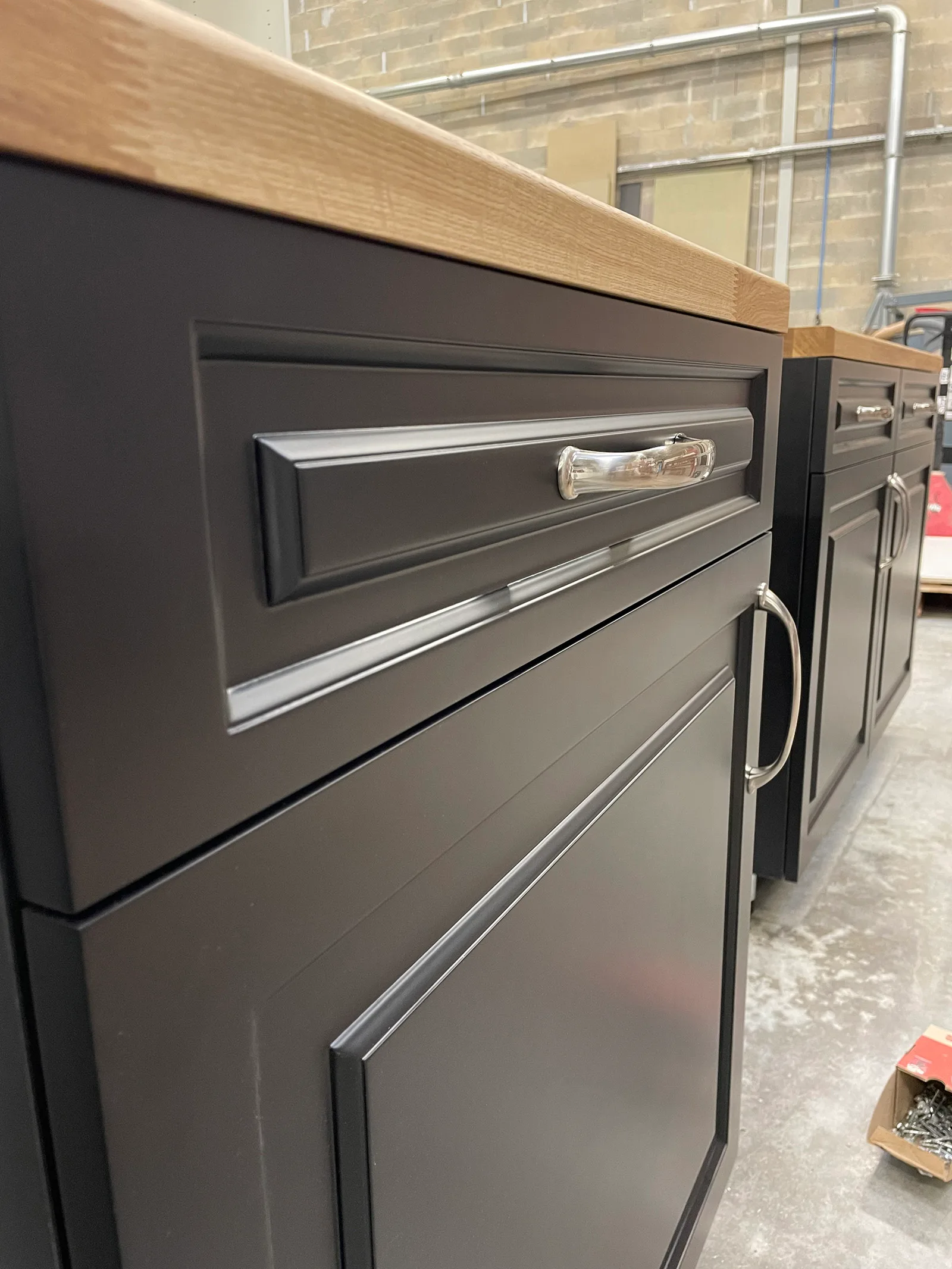 Mobilier de cuisine, réalisation MZ Bois et Compagnie — vue 3