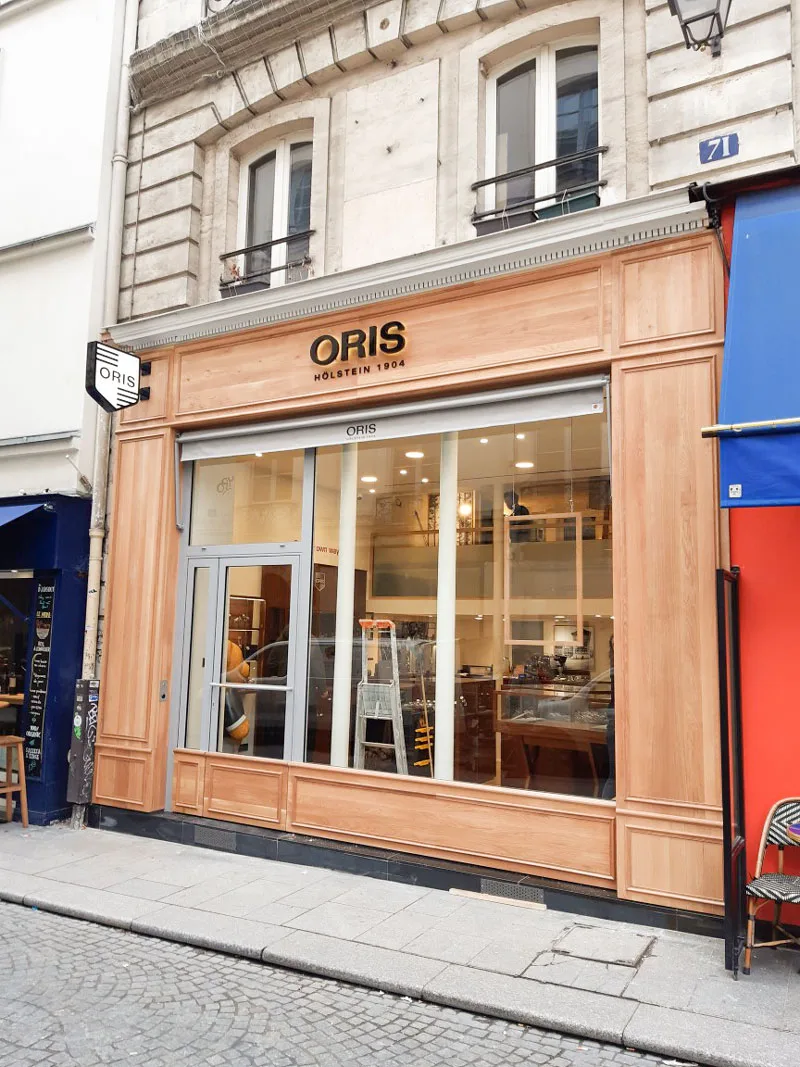 Façade d'horloger, réalisation MZ Bois et Compagnie